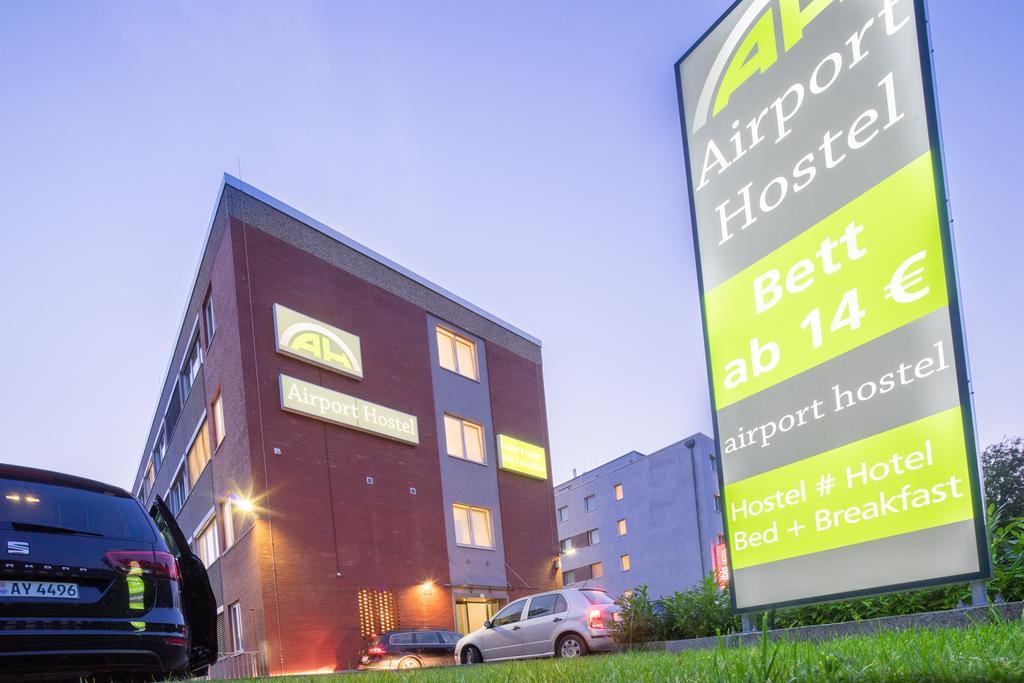 Airport Hostel Hamburg Exterior photo